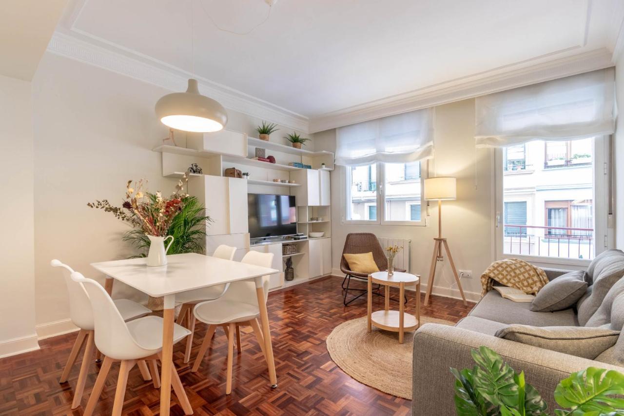 And Charming - Guggenheim & Old Town Appartement